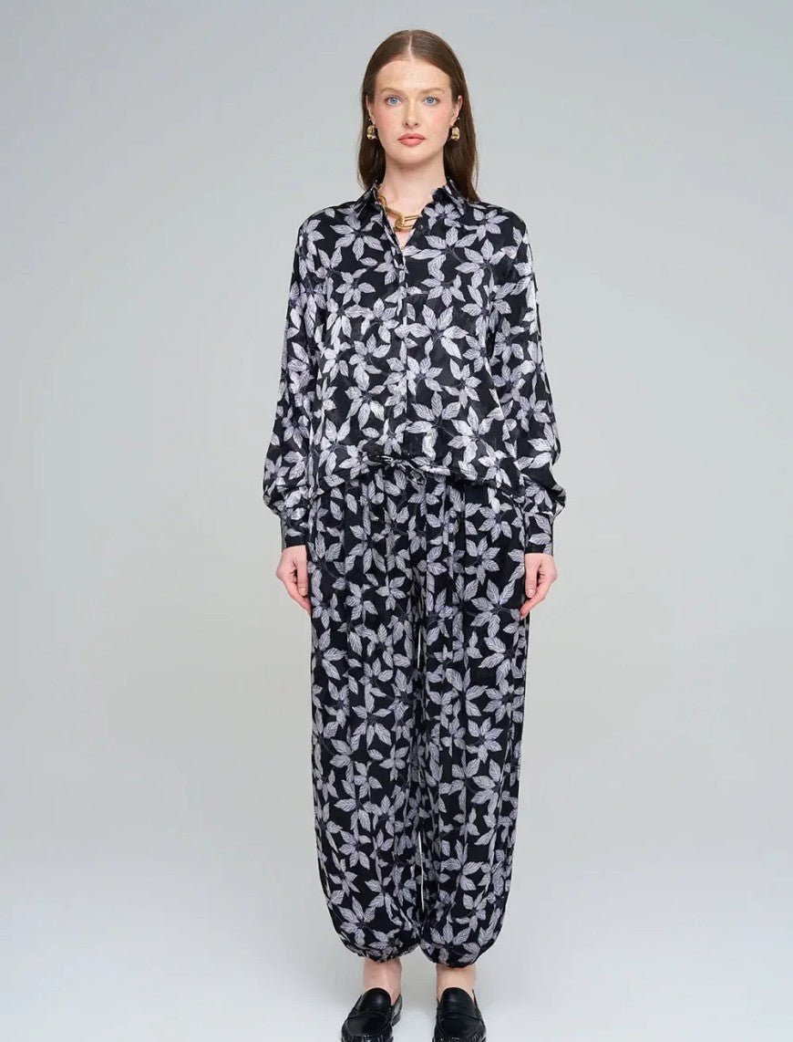 Leaf Patterned, Elasticated Waist, Draped Women's Shirt - Black