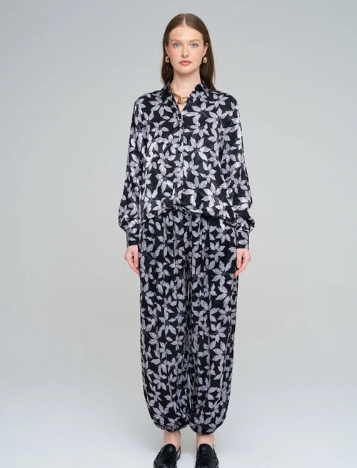 Leaf Patterned, Elasticated Waist, Draped Women's Shirt - Black