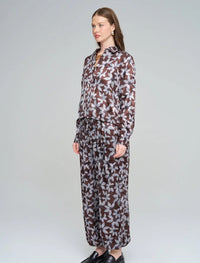 Leaf Patterned, Elastic Waist, Drapey Women's Shirt - Chocolate