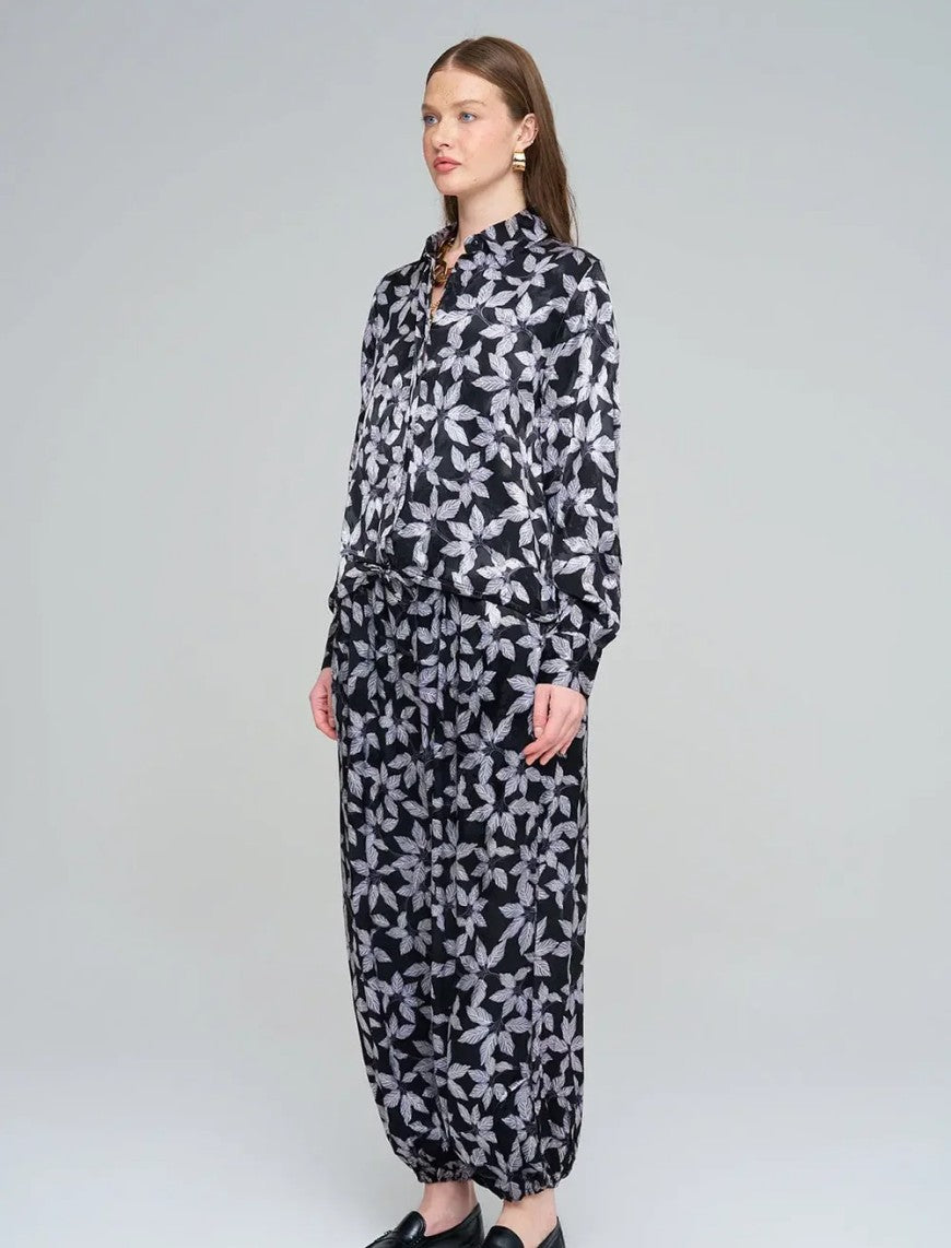 Leaf Patterned, Elasticated Waist, Draped Women's Shirt - Black
