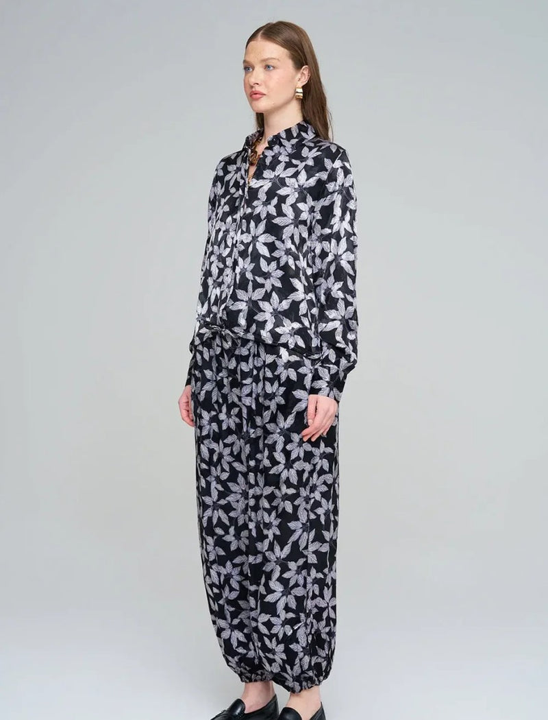 Leaf Patterned, Elasticated Waist, Draped Women's Shirt - Black