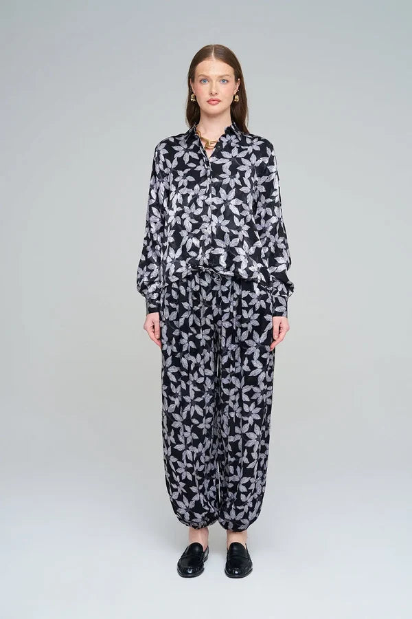 Leaf Patterned, Elasticated Waist, Draped Women's Shirt - Black