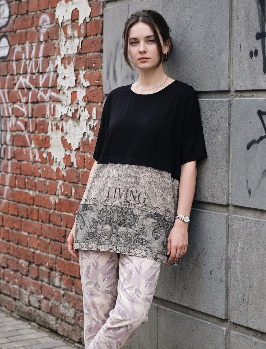Round Neck T-Shirt - Black & Skin