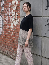 Round Neck T-Shirt - Black & Skin