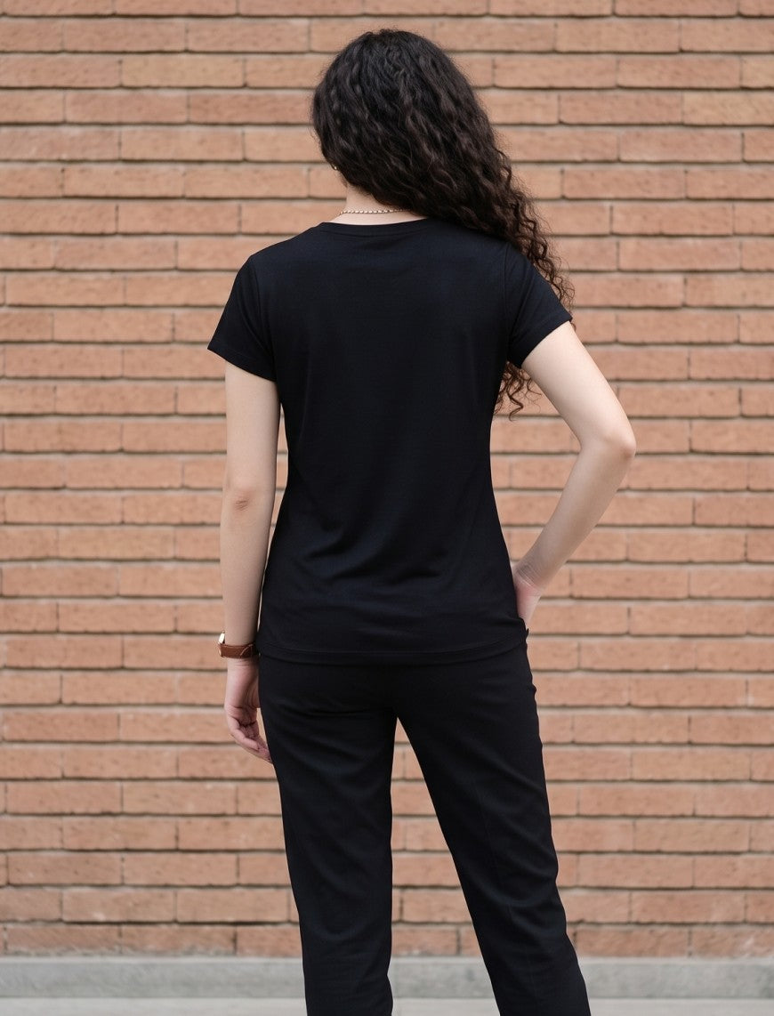 Round Neck T-Shirt - Black
