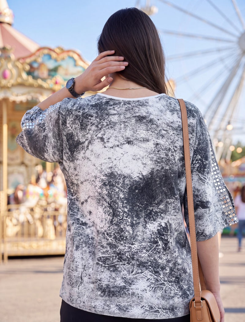 Round Neck T-Shirt