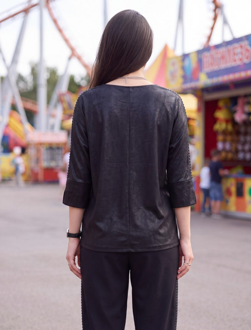 Round Neck T-Shirt